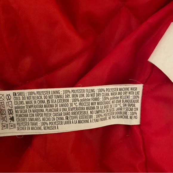 Forever 21 bomber jacket! 🔥 - Picture 4 of 4